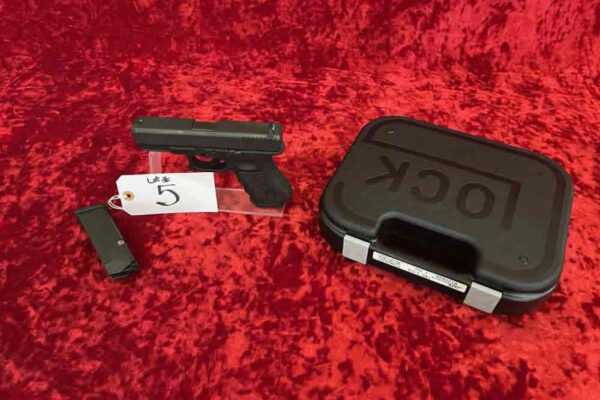 auction-10-22-22-575