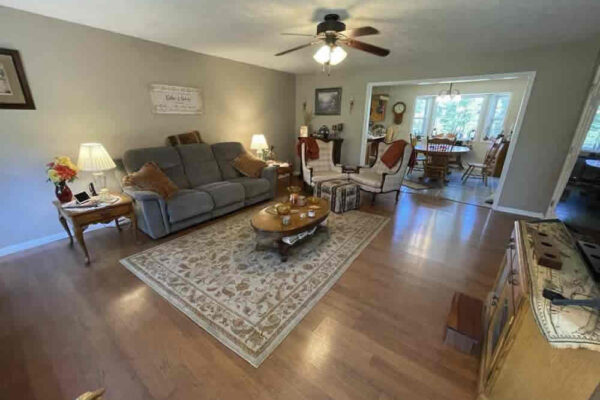 auction-10-29-22-430