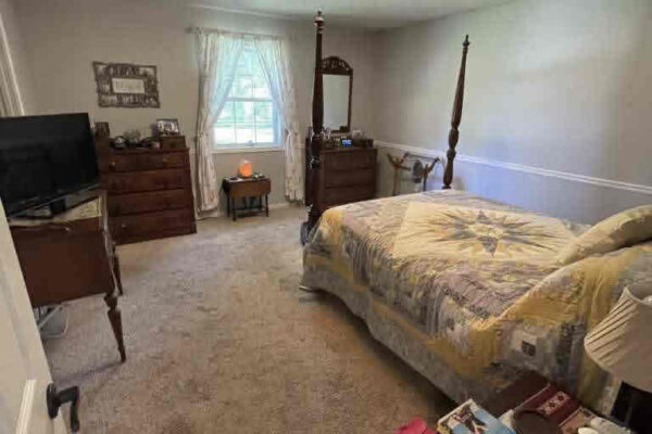 auction-10-29-22-439