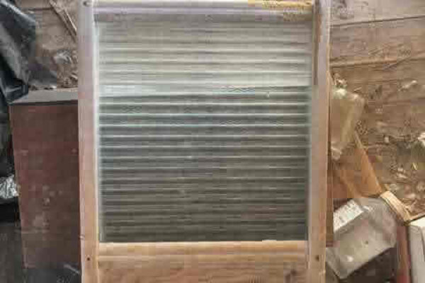 auction-12-9-22-115