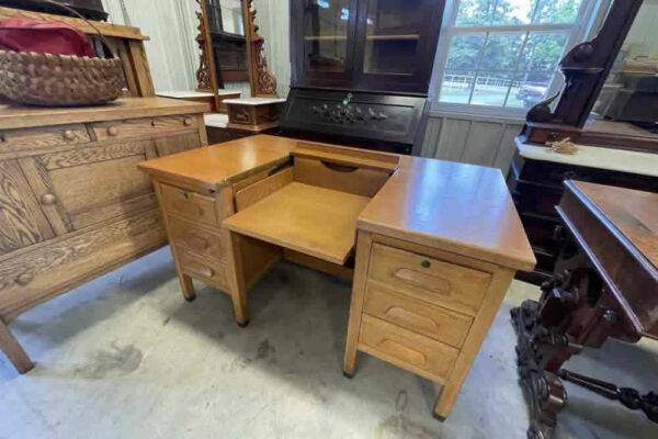 auction-8-13-22-756