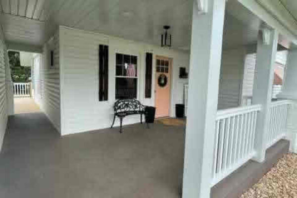 auction-8-6-22-225