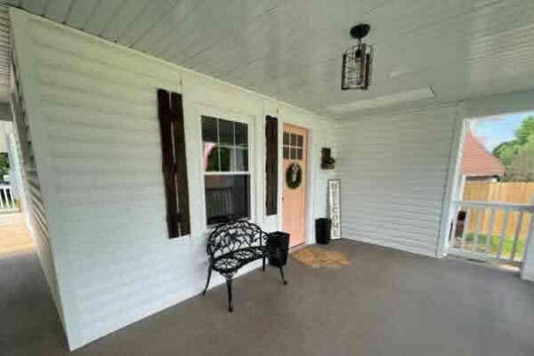 auction-8-6-22-250