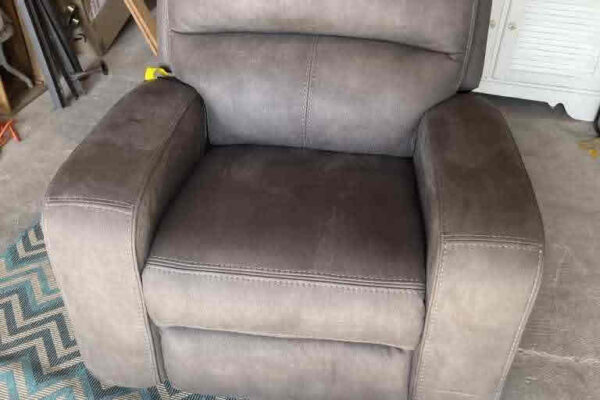 auction-8-6-22-346