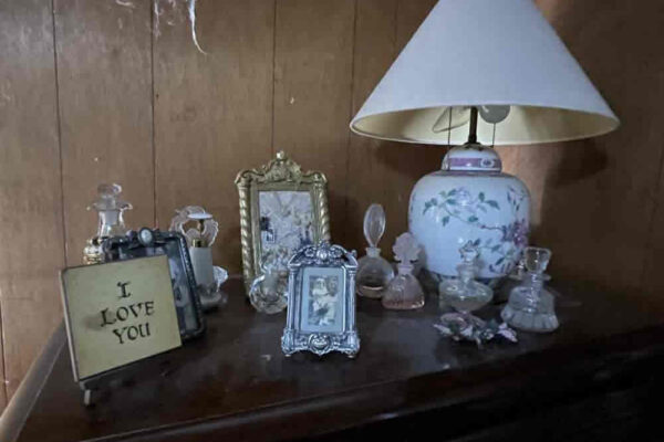auction-9-26-22-570